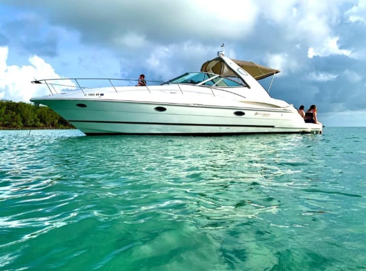 JP 36 ft – Yacht Rental