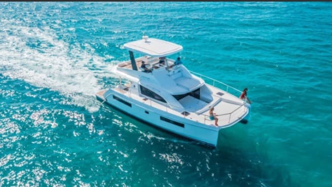 Leopard 50 ft Catamaran – Luxury Charter Miami