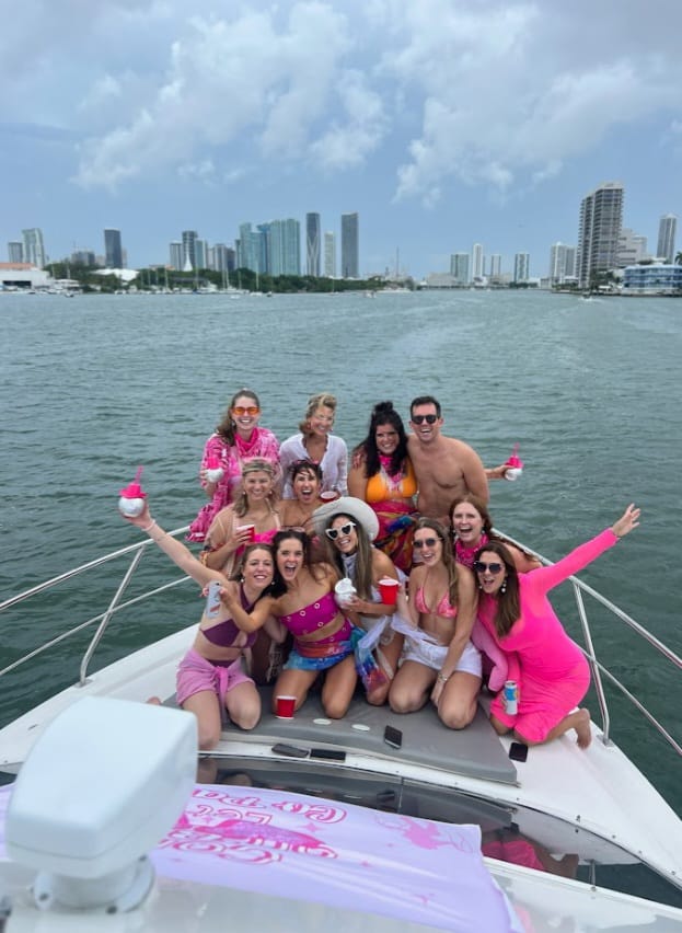 Fly Bridge 48 ft – Yacht Rental