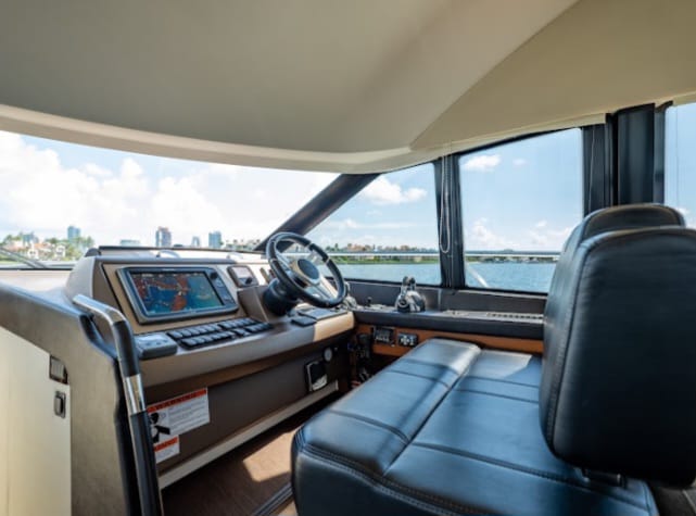 Prestige 52 ft – Luxury Yacht Charter Miami