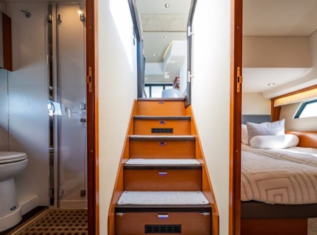 Prestige 52 ft – Luxury Yacht Charter Miami