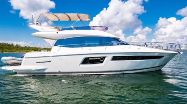 Prestige 52 ft – Luxury Yacht Charter Miami