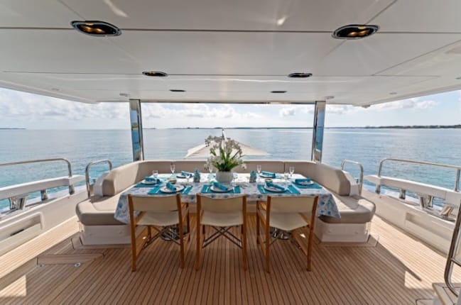Azimut 88 ft – Superyacht Charter Miami