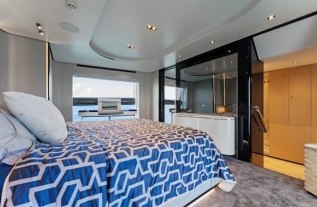 Azimut 88 ft – Superyacht Charter Miami