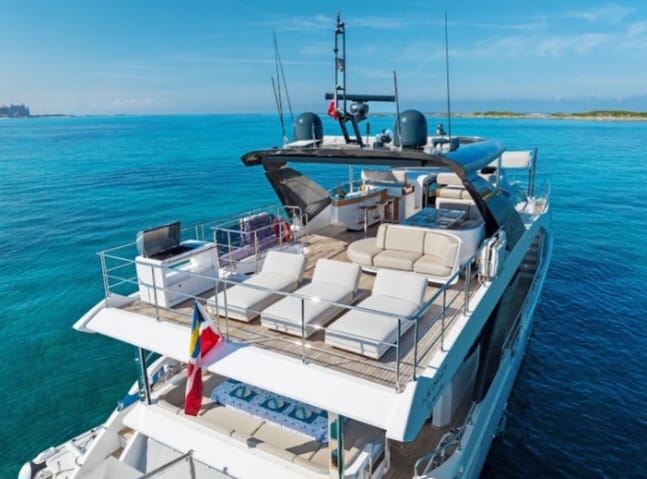 Azimut 88 ft – Superyacht Charter Miami