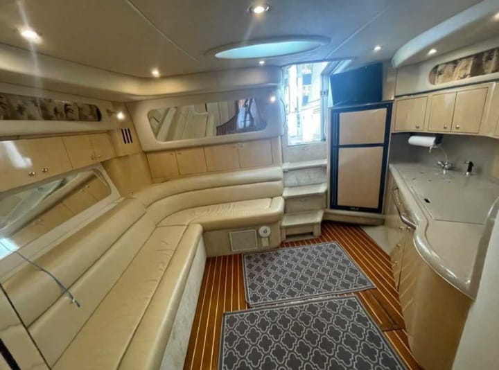 48 ft Livane – Yacht Rental