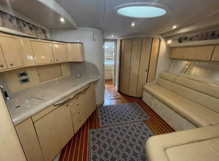 48 ft Livane – Yacht Rental
