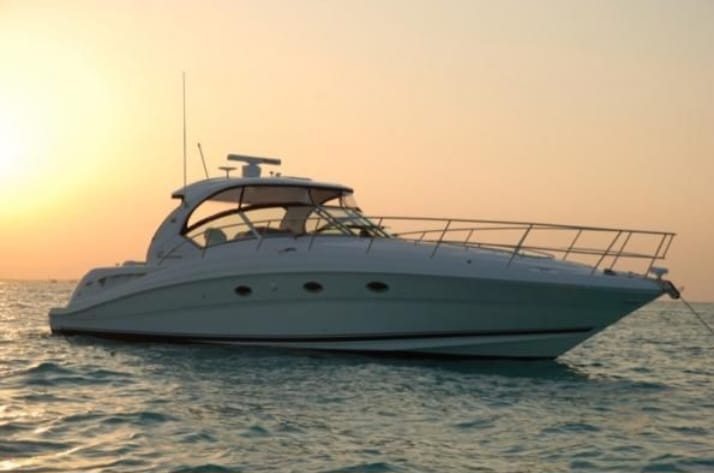 48 ft Livane – Yacht Rental