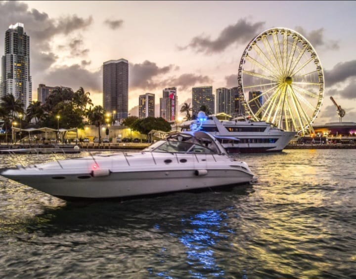 48 ft Livane – Yacht Rental