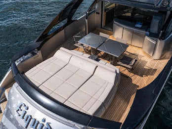 Pershing 70ft