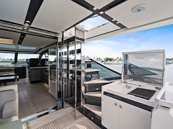 Azimut 75ft
