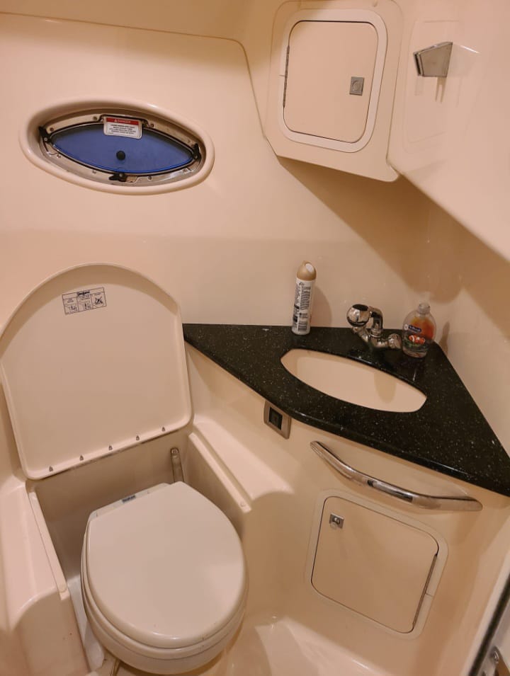 36 ft Pura Vida – Yacht Rental