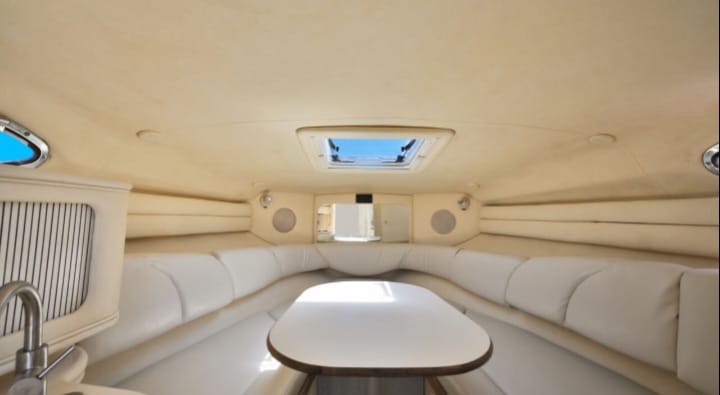 29 ft Yacht – Yacht Rental
