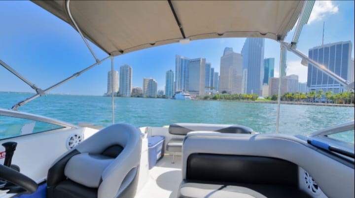 29 ft Yacht – Yacht Rental